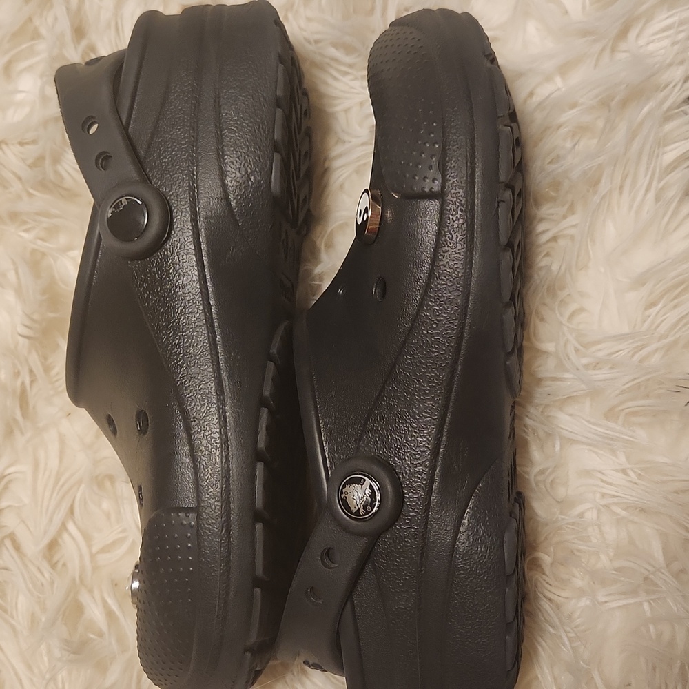 Black Croc Shoes with Charms **EUC** - Picture 4 of 5